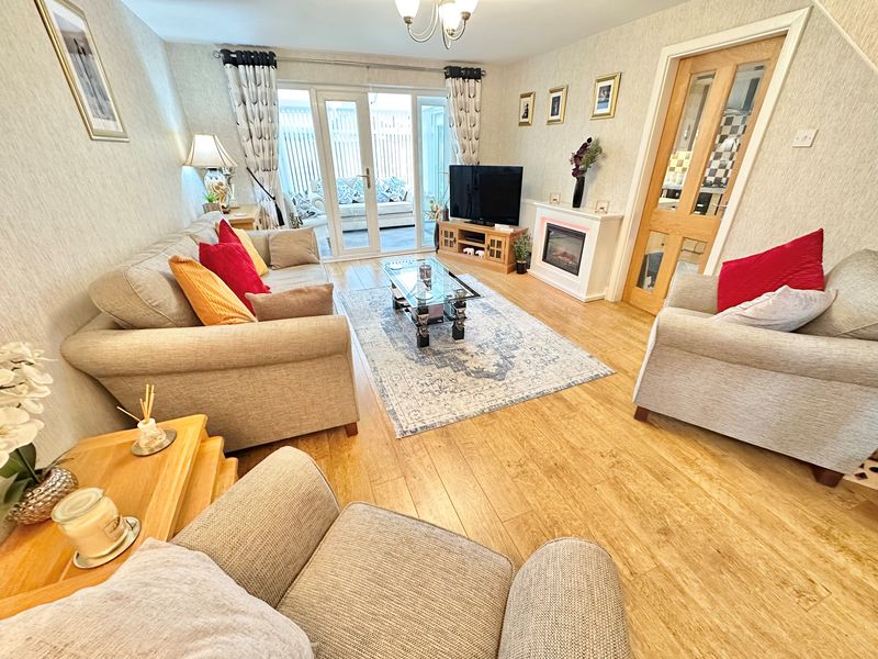 Ascot Drive Great Sutton